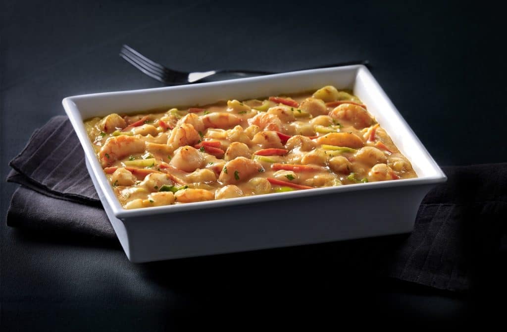 Cassolette St Jacques, gambas, sauce à l'armoricaine Gellik Surgelés